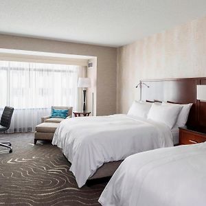 Queen Room Two Queen Beds Concierge Level or Top Floor